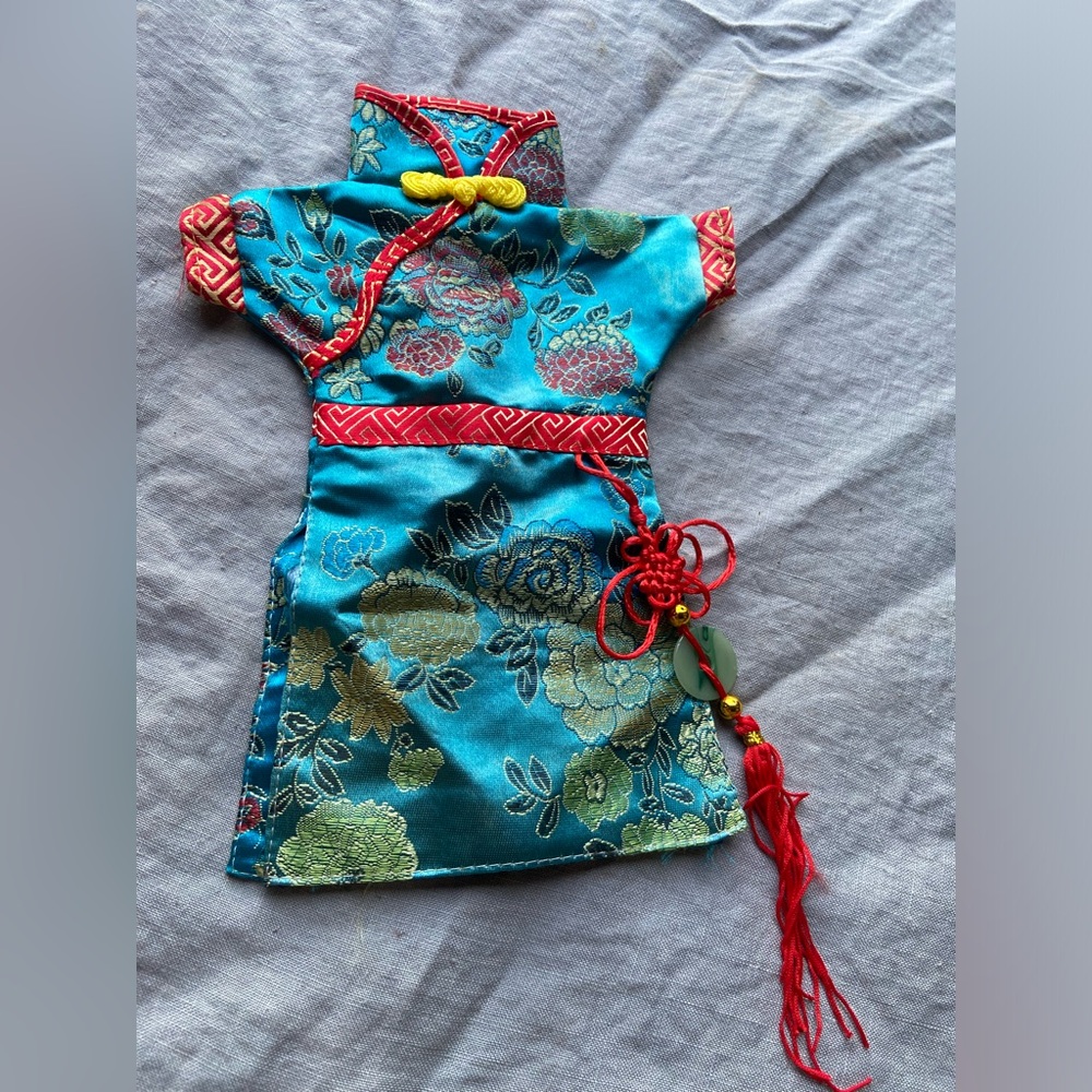 Vintage Asian Silk Dress Saki / Wine Bottle Cover #8522